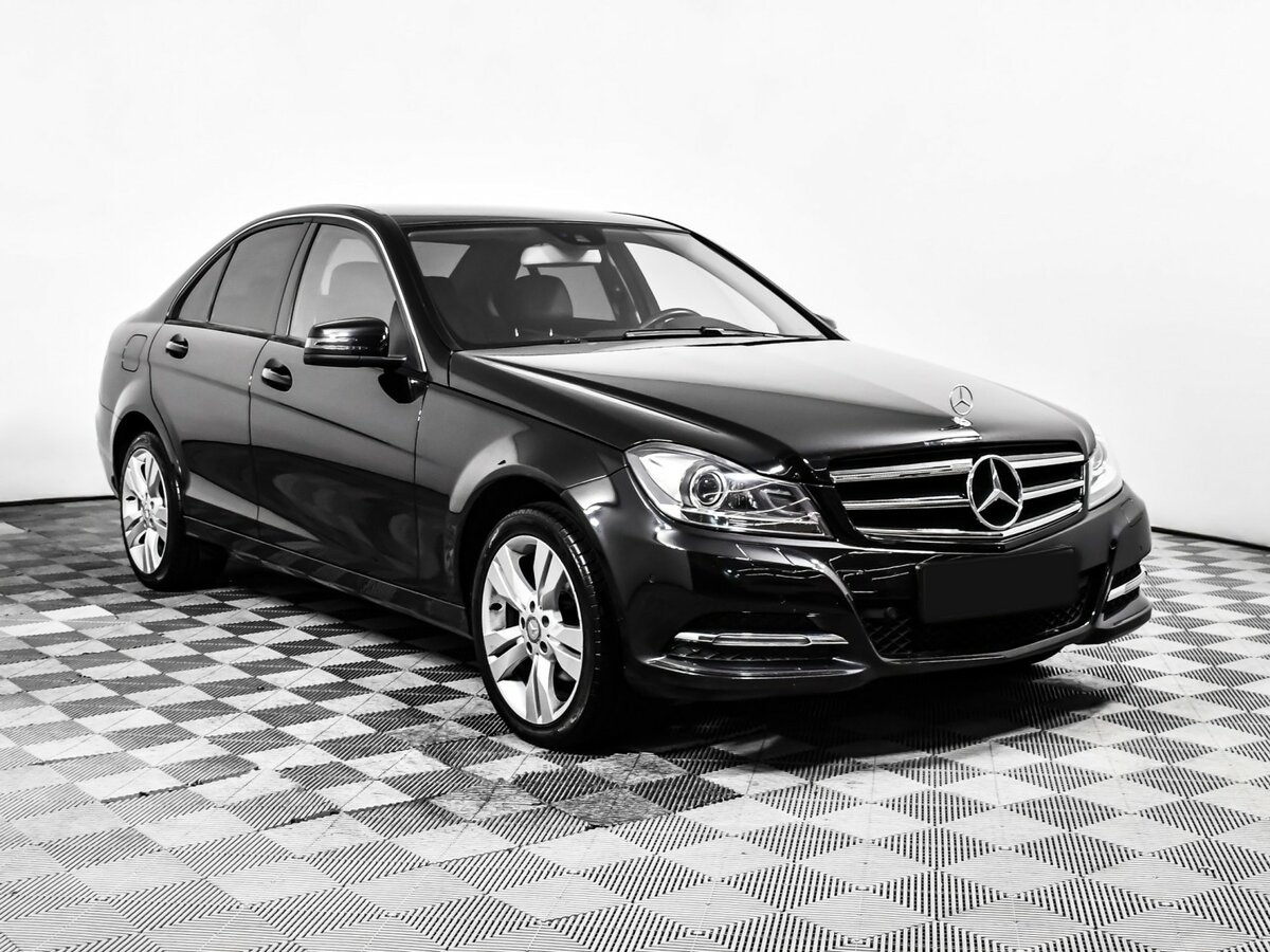Mercedes-Benz C-Класс с пробегом — 2013 год. Фото: #2