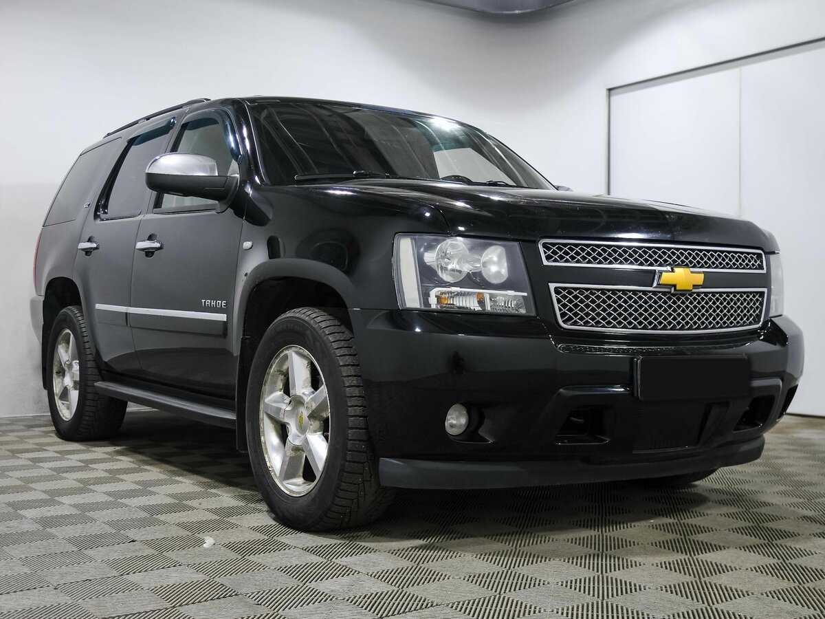 Chevrolet Tahoe с пробегом — 2012 год. Фото: #2