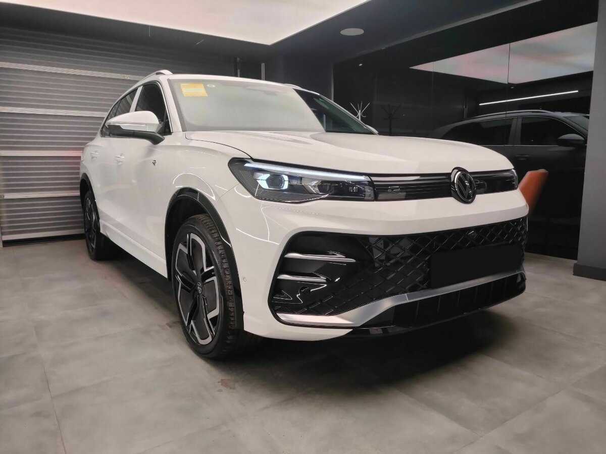 Volkswagen Tiguan с пробегом — 2024 год. Фото: #2