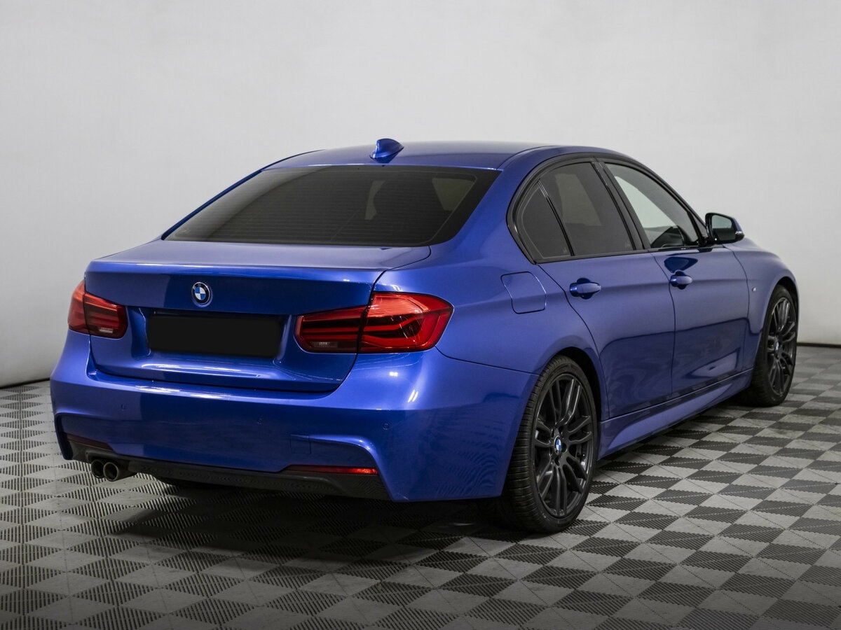 BMW 3 серии с пробегом — 2018 год. Фото: #4