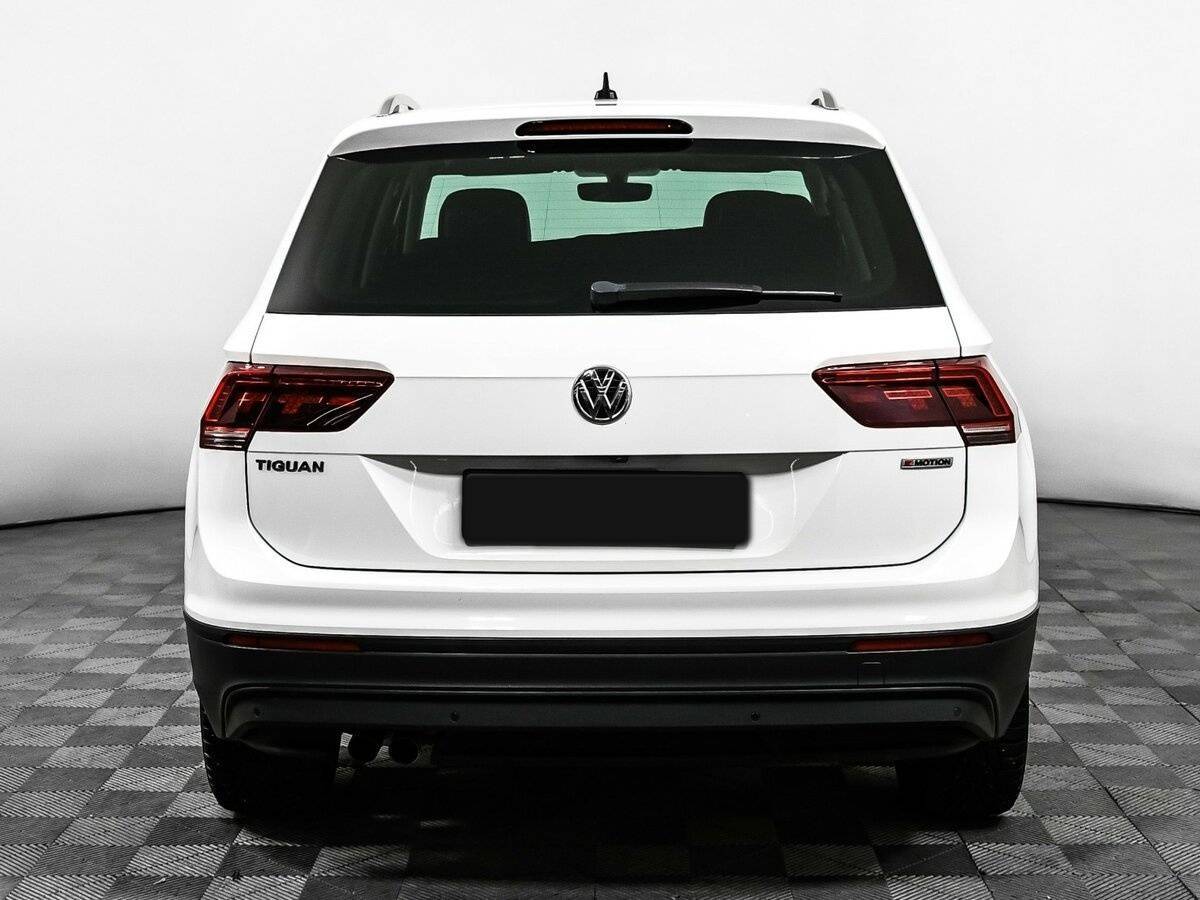 Volkswagen Tiguan с пробегом — 2018 год. Фото: #5