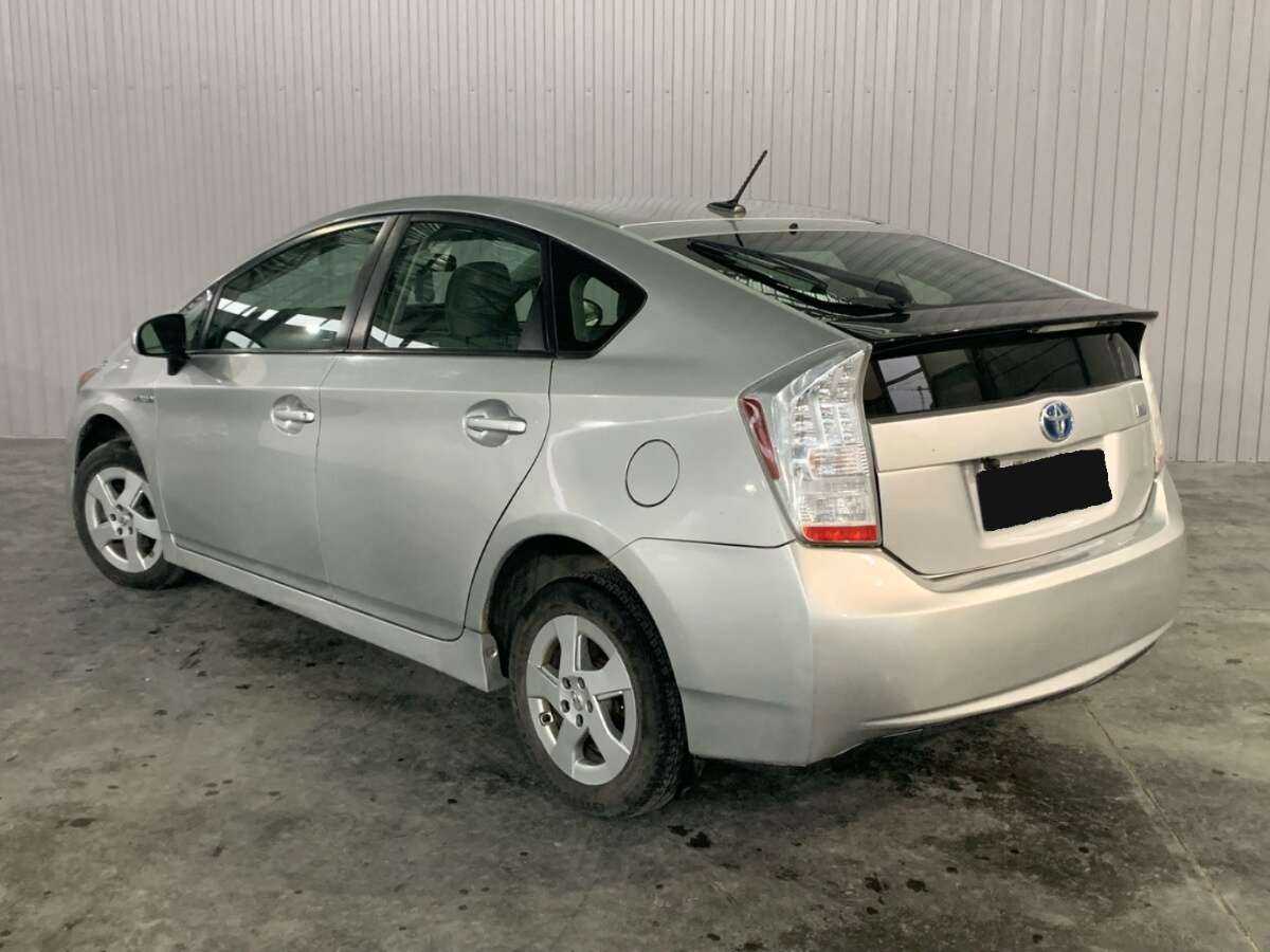 Toyota Prius с пробегом — 2009 год. Фото: #6