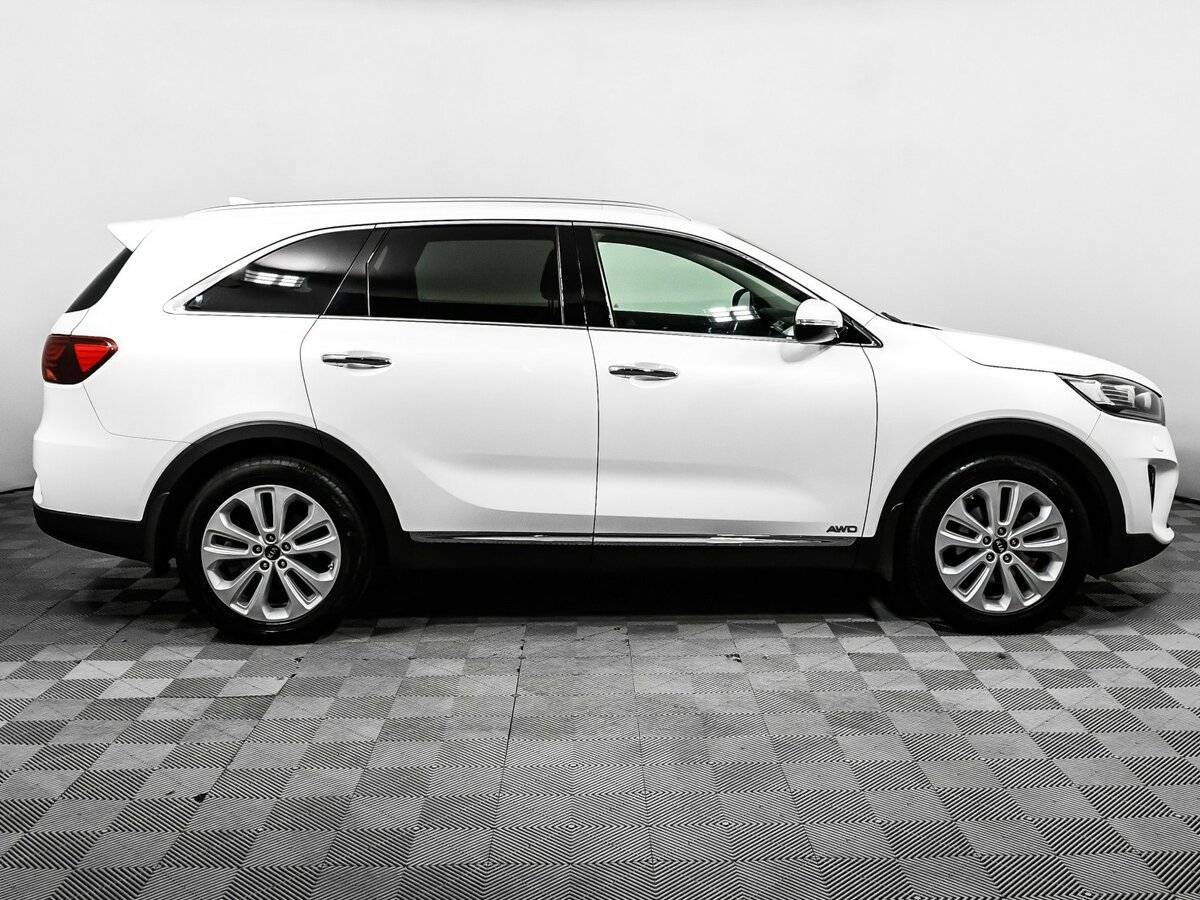 Kia Sorento с пробегом — 2019 год. Фото: #3