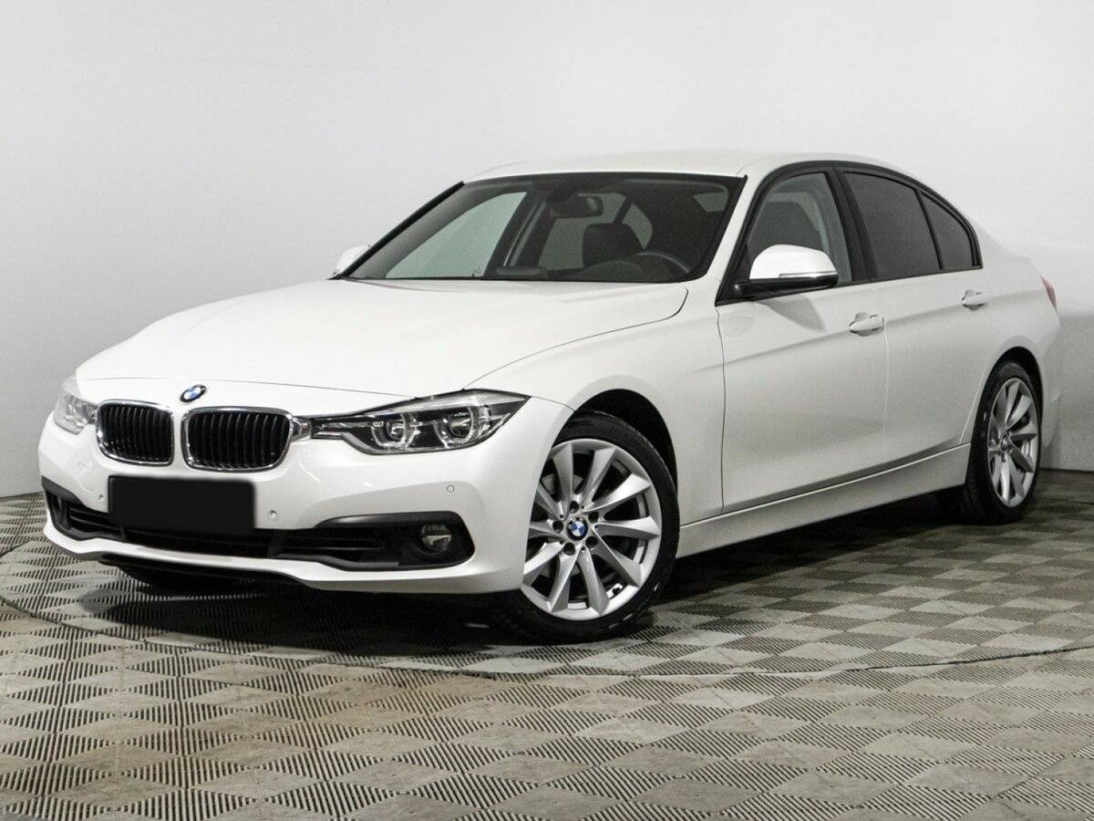 BMW 3 серии с пробегом — 2017 год. Посмотреть фото