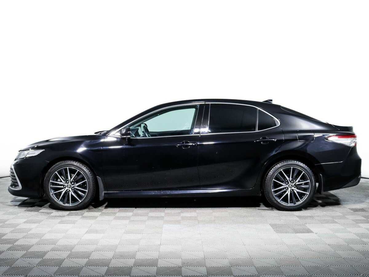 Toyota Camry с пробегом — 2021 год. Фото: #4
