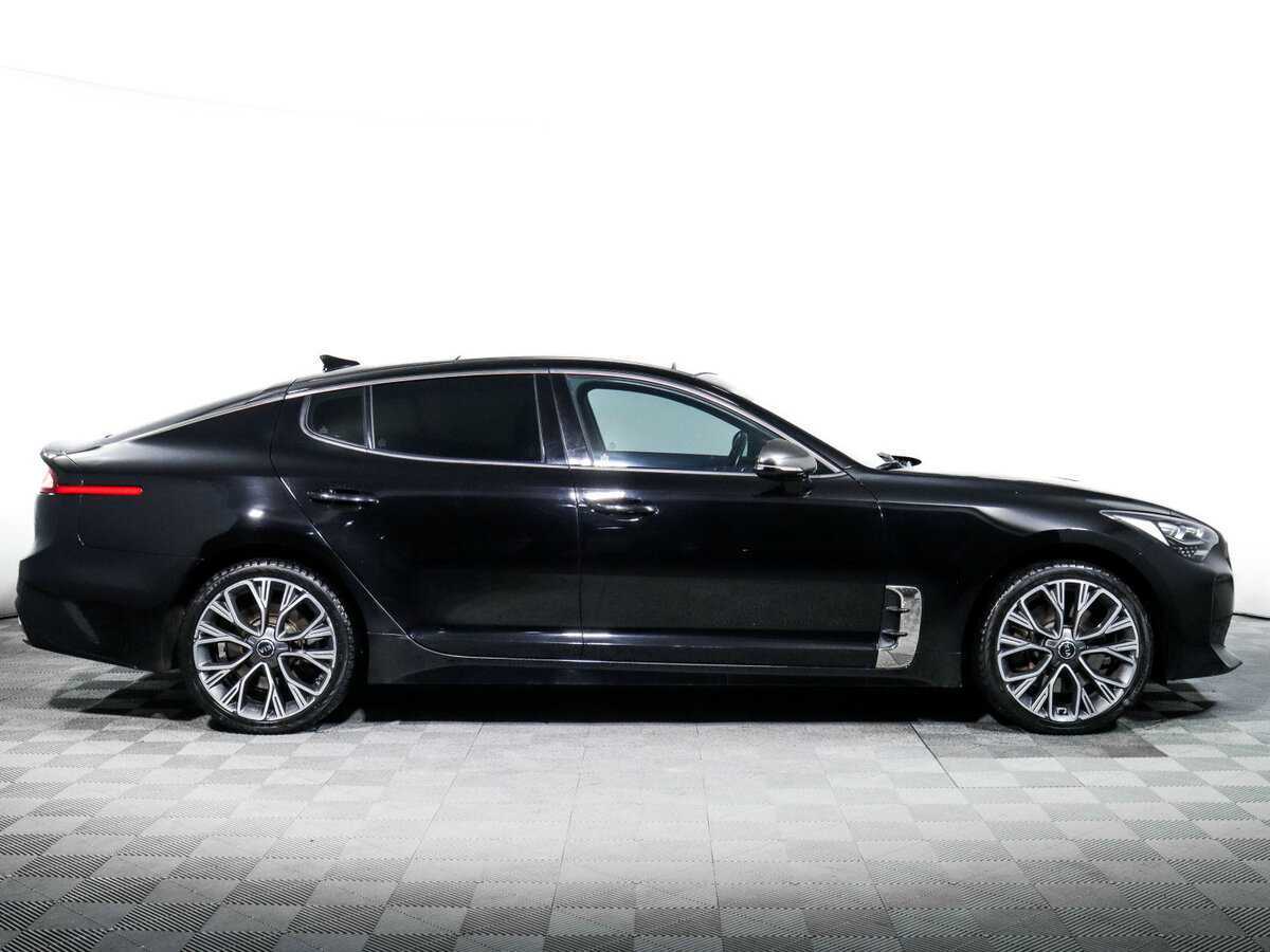Kia Stinger с пробегом — 2019 год. Фото: #3