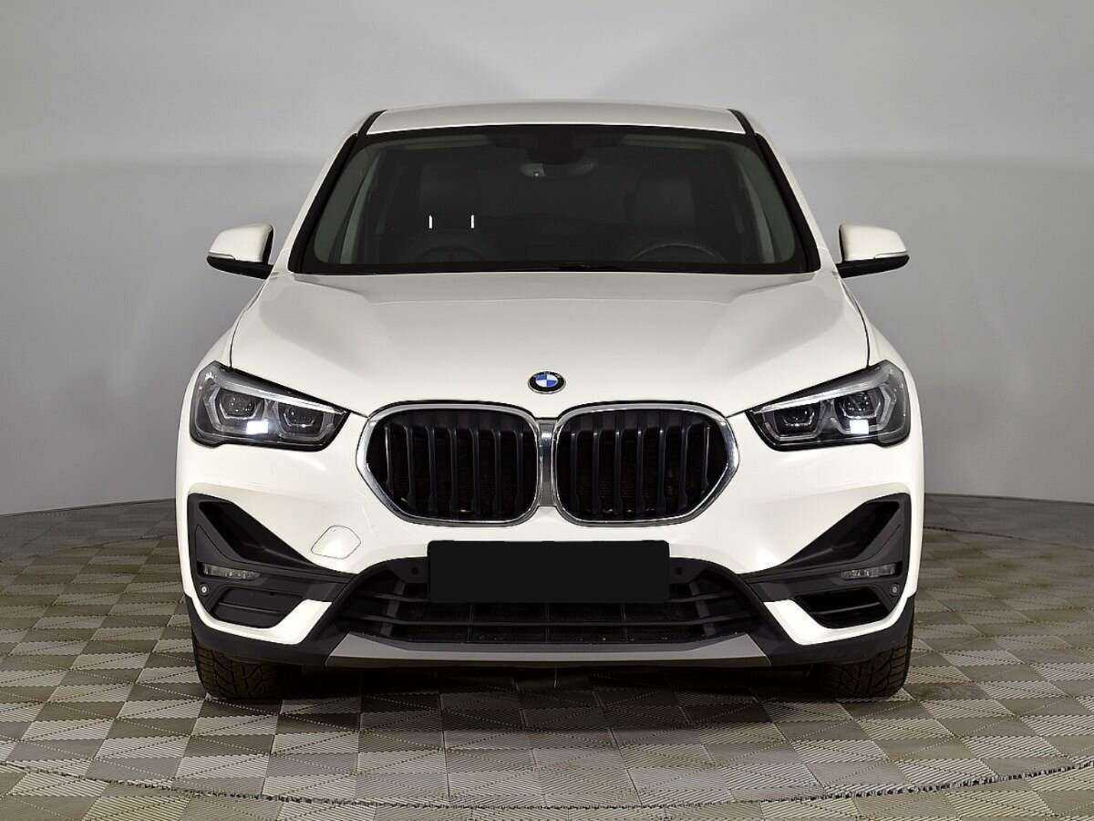 BMW X1 с пробегом — 2020 год. Фото: #2