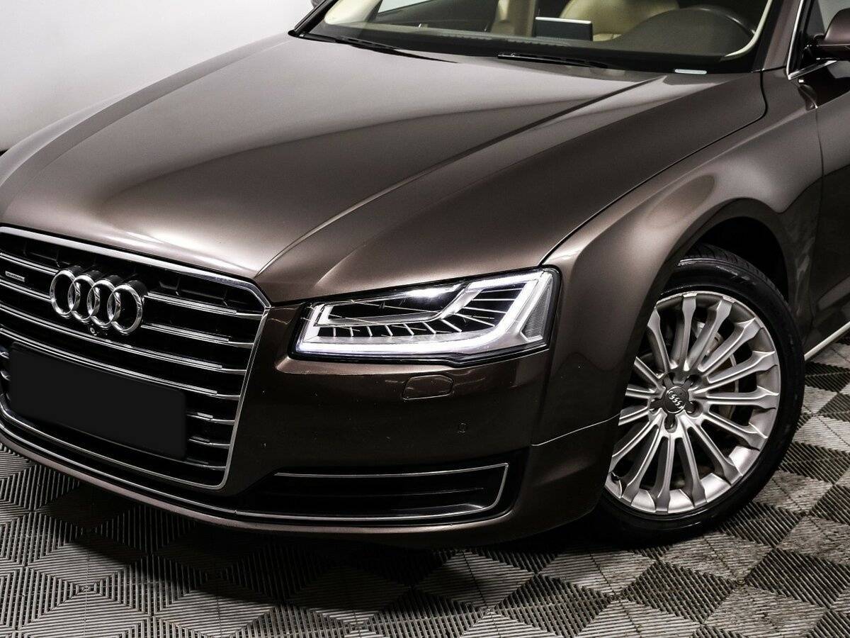 Audi A8 с пробегом — 2015 год. Фото: #15