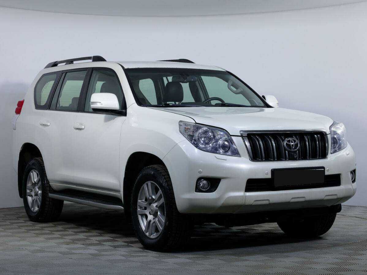 Toyota Land Cruiser Prado с пробегом — 2013 год. Фото: #1