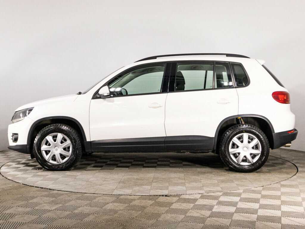Volkswagen Tiguan с пробегом — 2011 год. Фото: #7