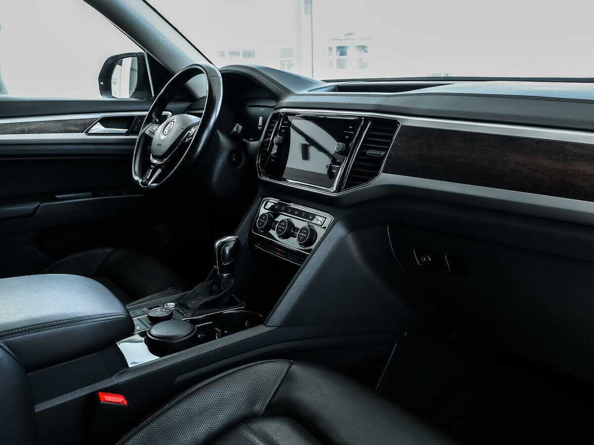 Volkswagen Teramont с пробегом — 2018 год. Фото: #14