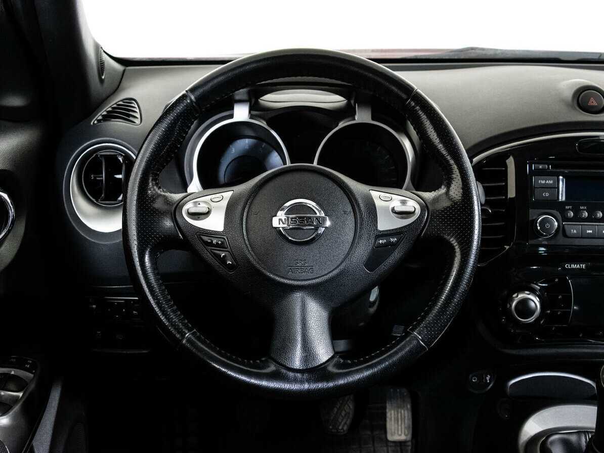 Nissan Juke с пробегом — 2011 год. Фото: #11