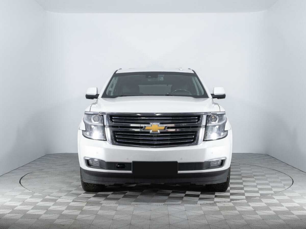 Chevrolet Tahoe с пробегом — 2017 год. Фото: #1
