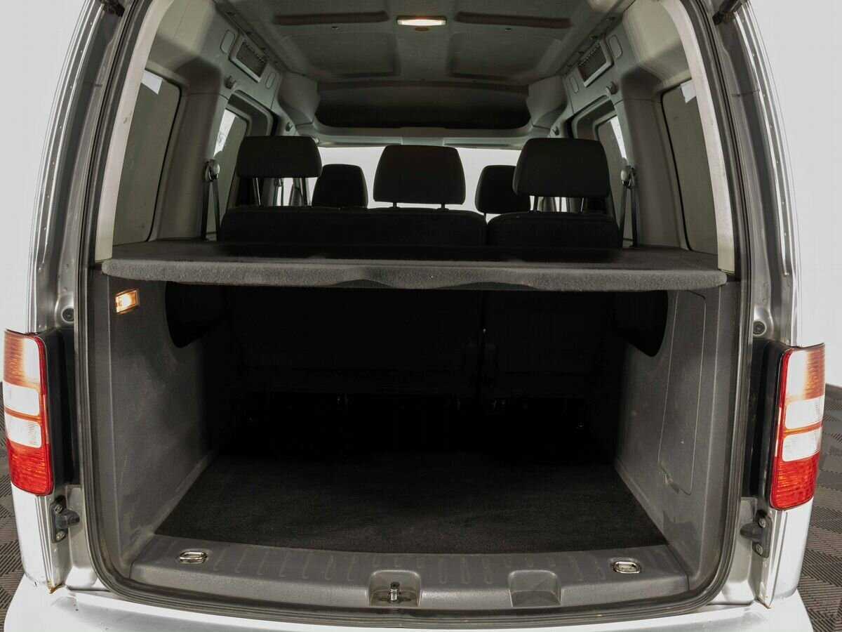 Volkswagen Caddy с пробегом — 2013 год. Фото: #23