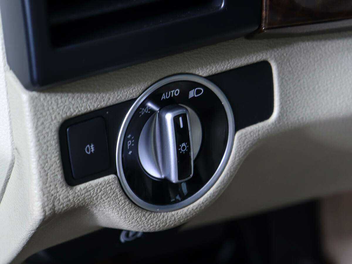 Mercedes-Benz GLK-Класс с пробегом — 2012 год. Фото: #19