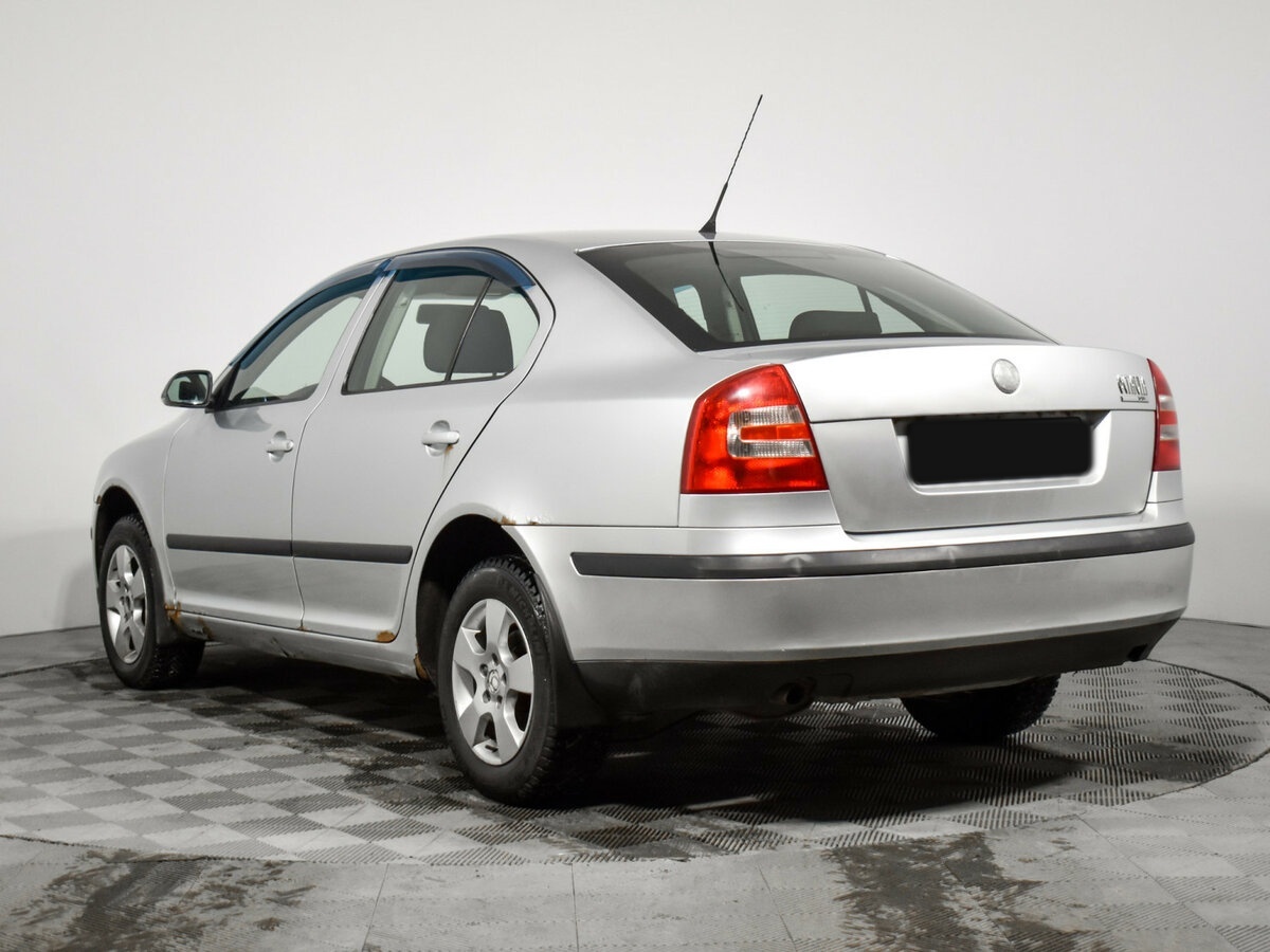Skoda Octavia с пробегом — 2008 год. Фото: #6