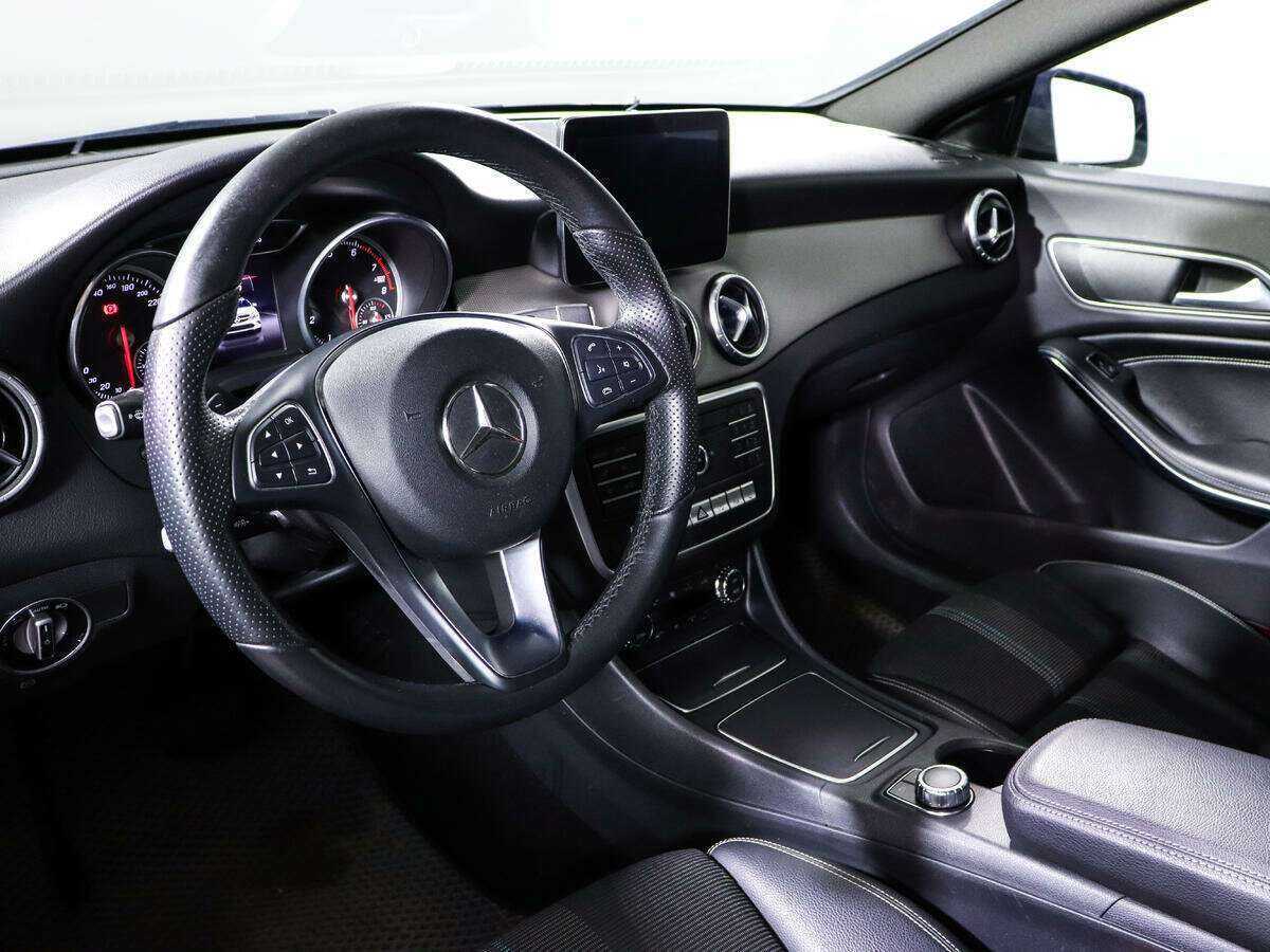Mercedes-Benz CLA с пробегом — 2016 год. Фото: #12