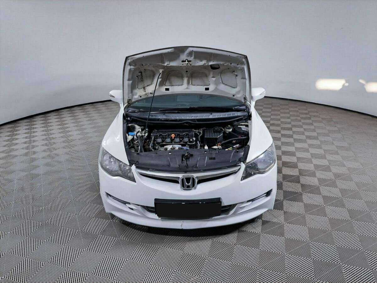 Honda Civic с пробегом — 2007 год. Фото: #8