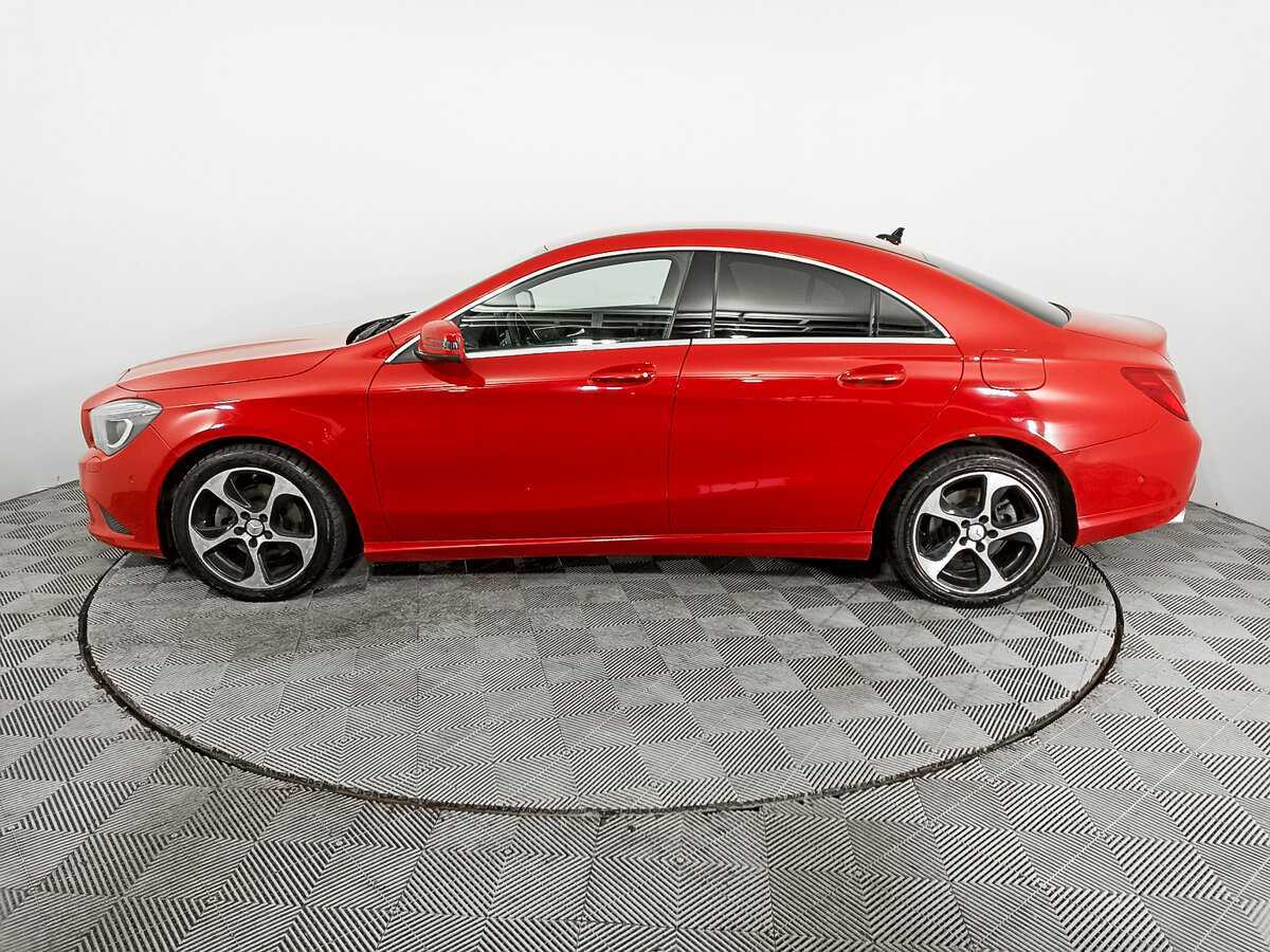 Mercedes-Benz CLA с пробегом — 2015 год. Фото: #7