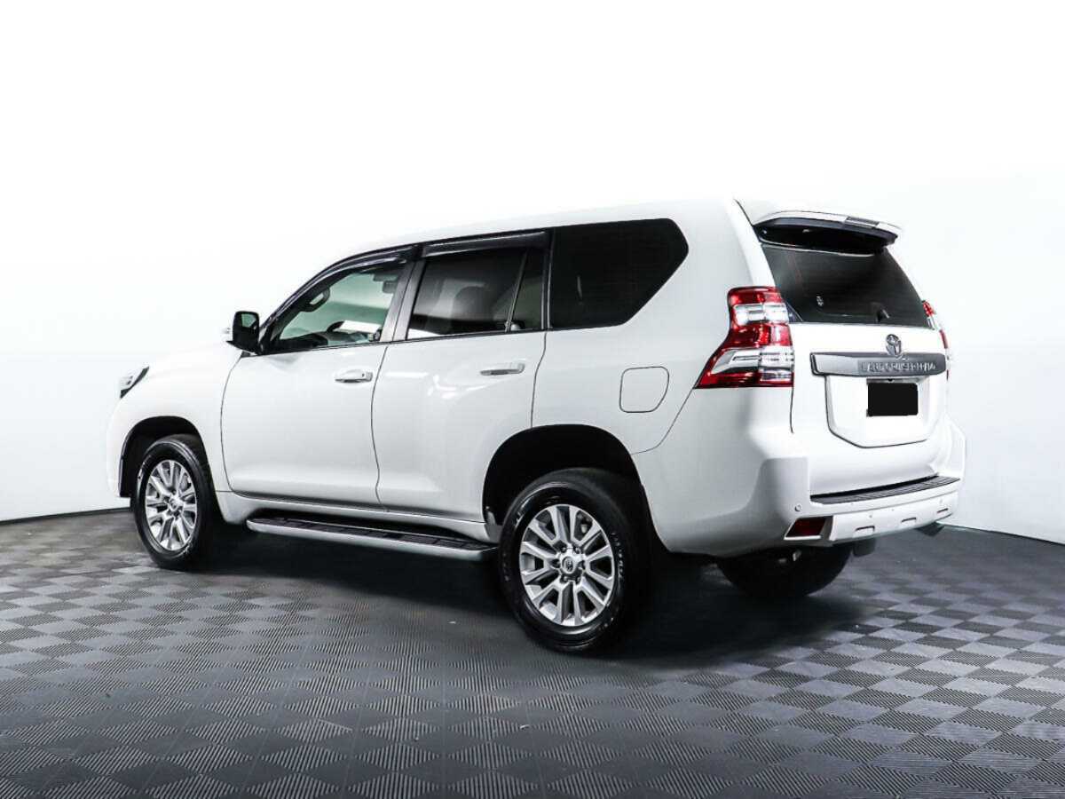 Toyota Land Cruiser Prado с пробегом — 2013 год. Фото: #5