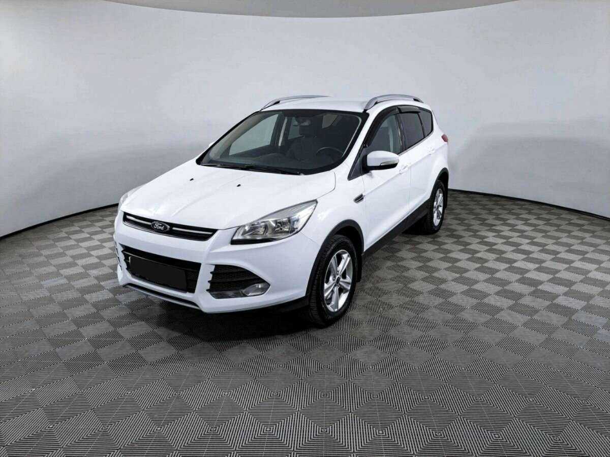 Ford Kuga с пробегом — 2015 год. Посмотреть фото
