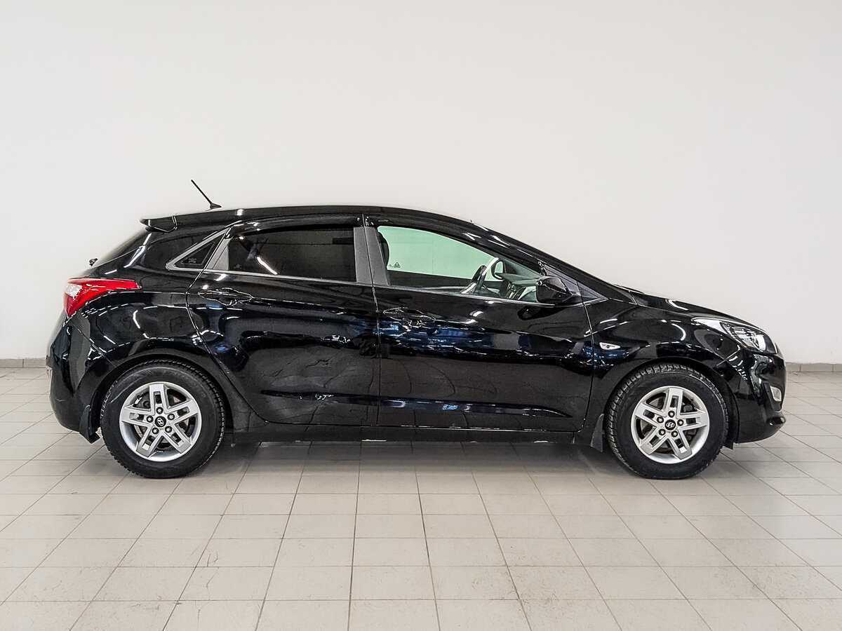 Hyundai i30 с пробегом — 2015 год. Фото: #3