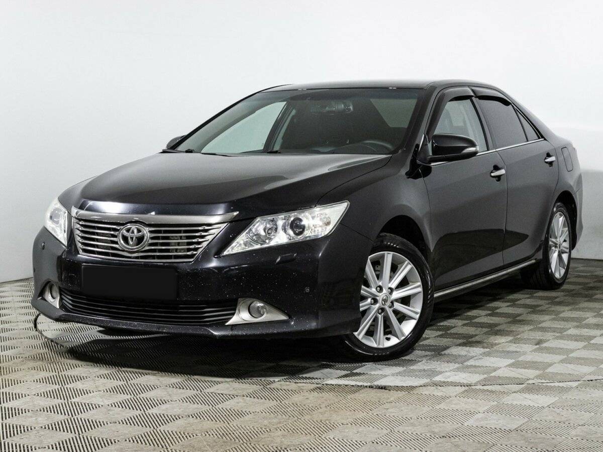 Toyota Camry с пробегом — 2011 год. Посмотреть фото