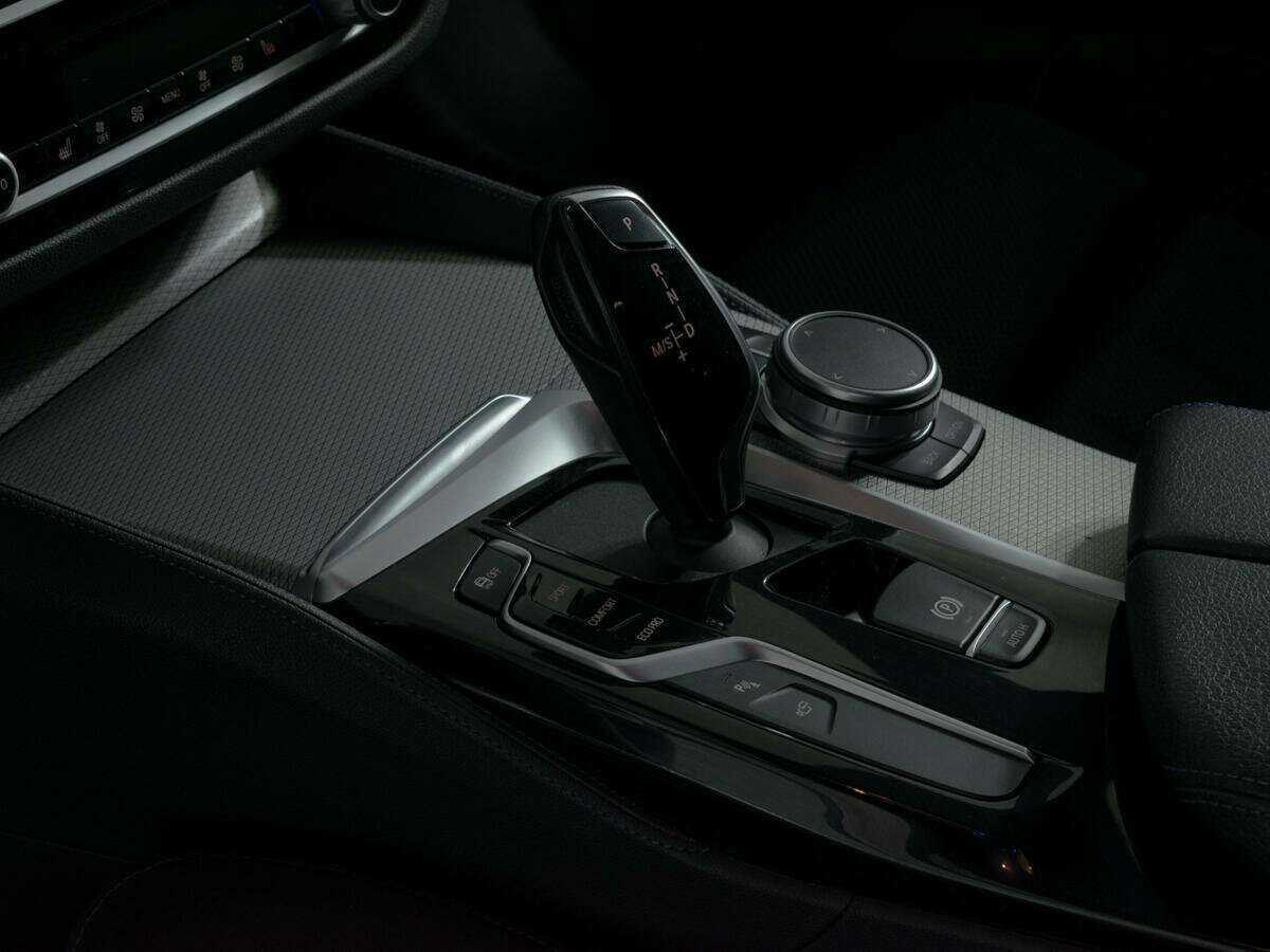 BMW 5 серии с пробегом — 2020 год. Фото: #12