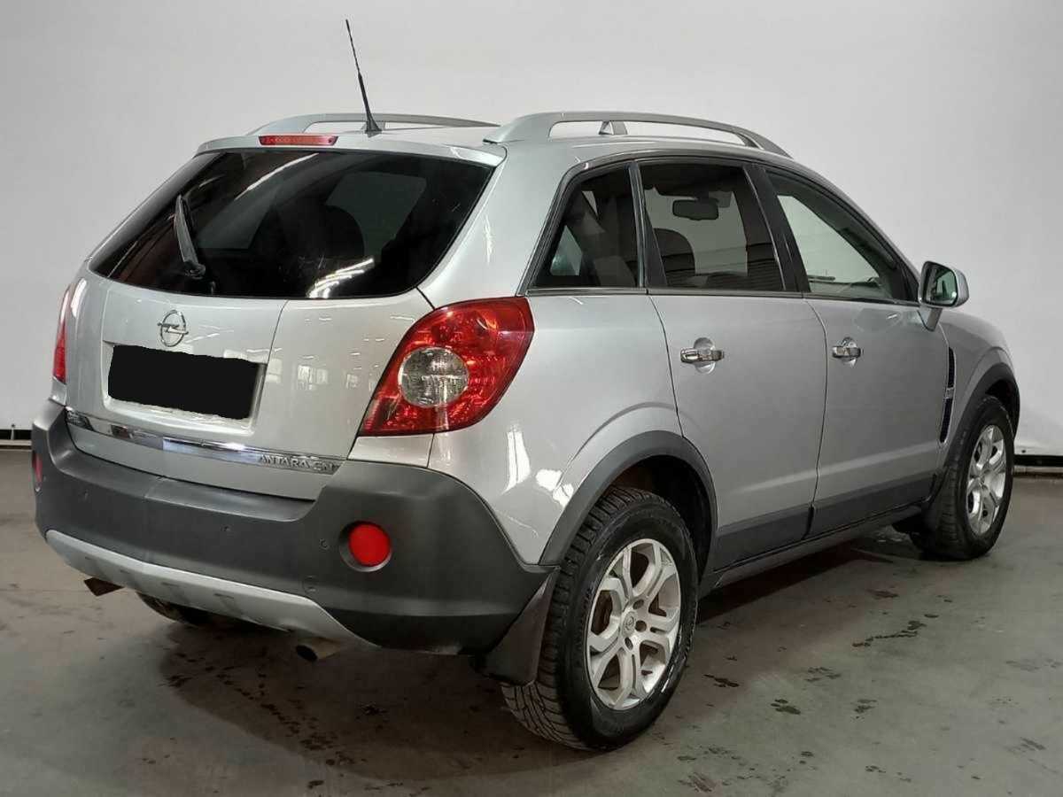 Opel Antara с пробегом — 2008 год. Фото: #4