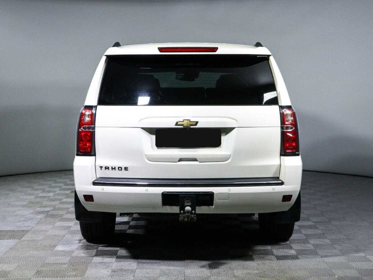 Chevrolet Tahoe с пробегом — 2015 год. Фото: #5