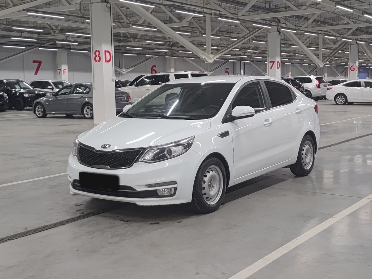 Kia Rio с пробегом — 2016 год. Посмотреть фото
