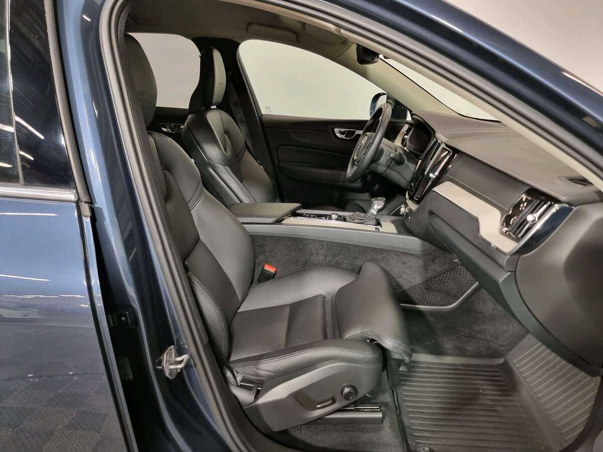 Volvo XC60 с пробегом — 2019 год. Фото: #12