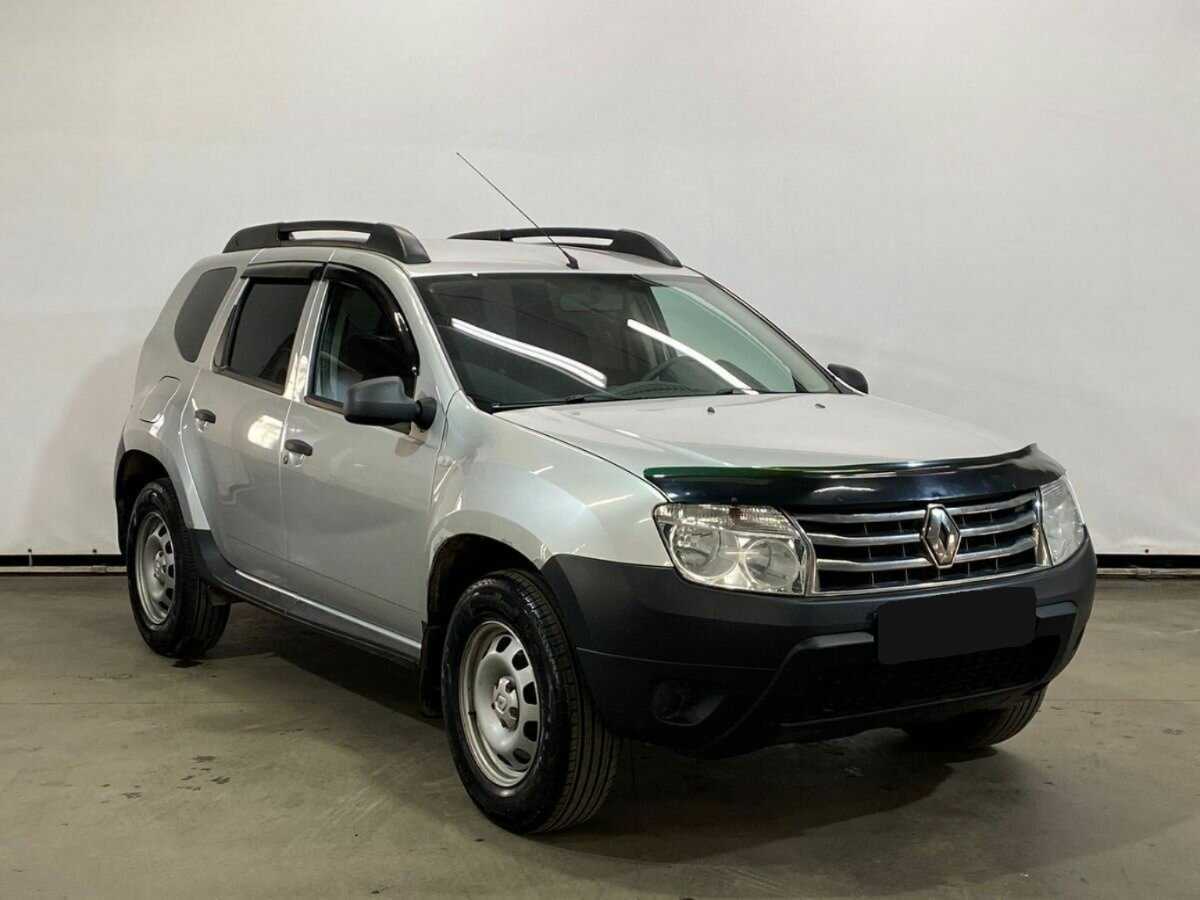 Renault Duster с пробегом — 2014 год. Фото: #2