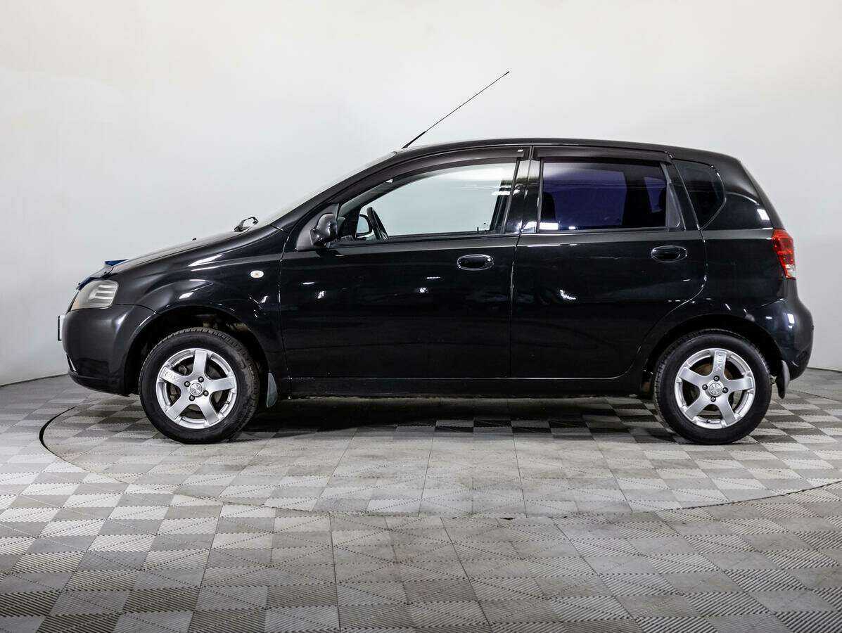 Chevrolet Aveo с пробегом — 2007 год. Фото: #7