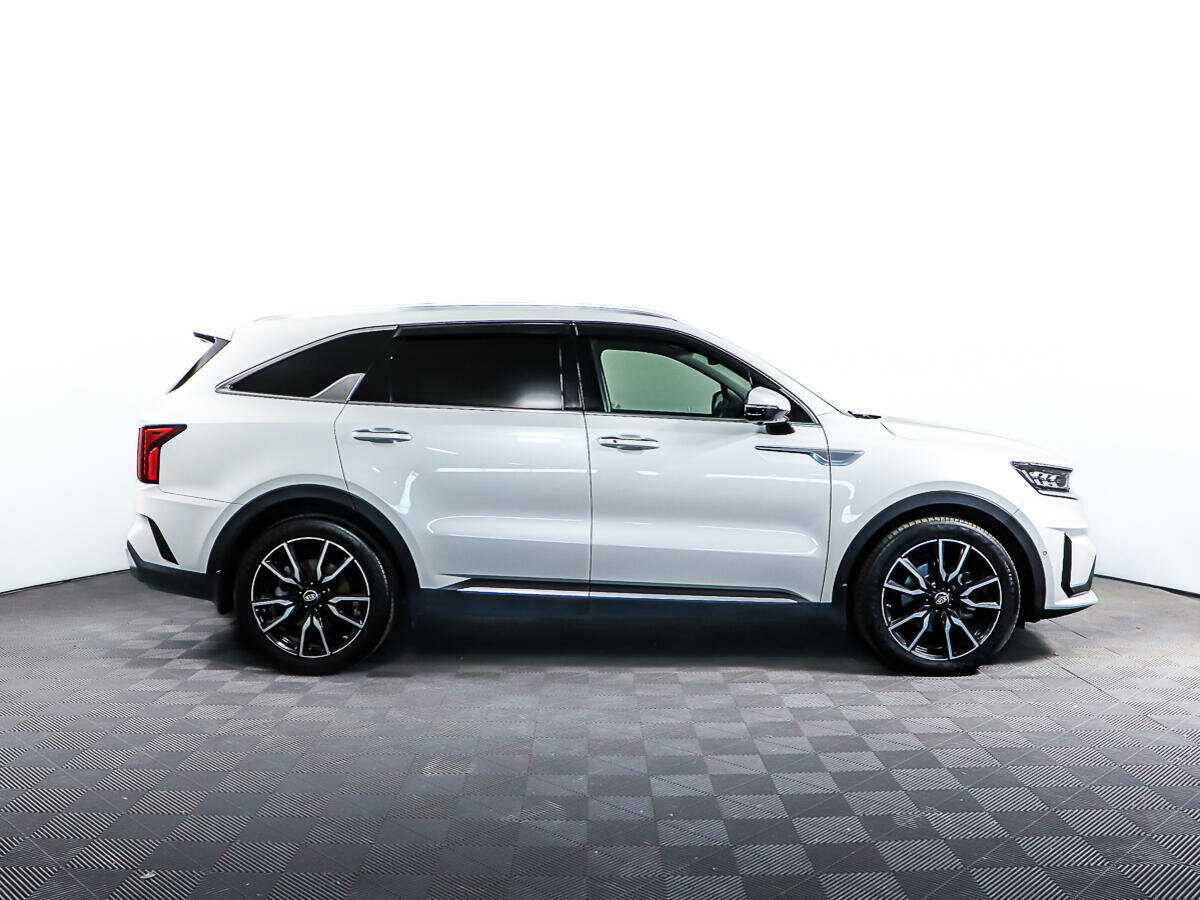 Kia Sorento с пробегом — 2020 год. Фото: #3