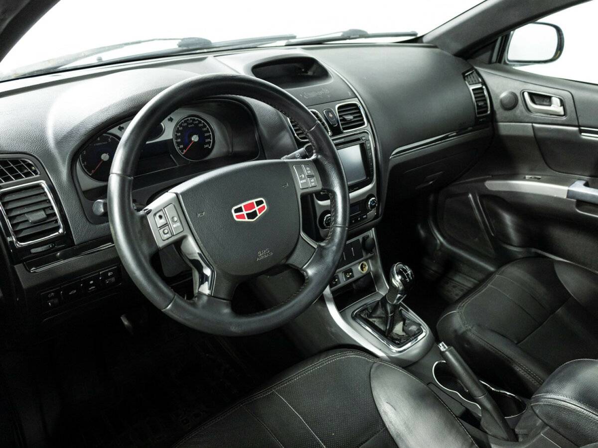 Geely Emgrand EC7 с пробегом — 2013 год. Фото: #10