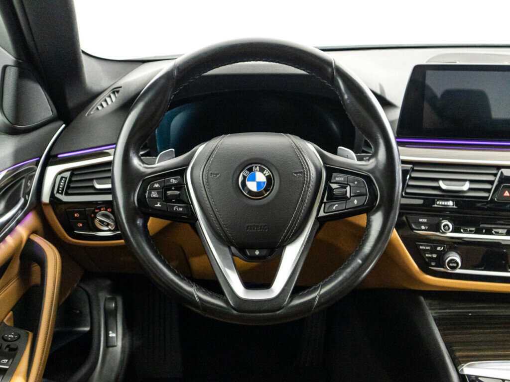 BMW 5 серии с пробегом — 2019 год. Фото: #24