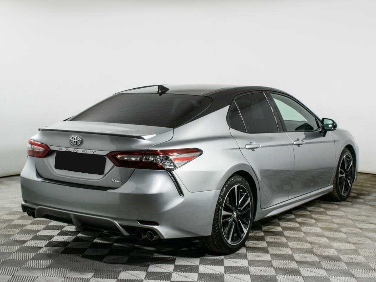 Toyota Camry с пробегом — 2019 год. Фото: #4