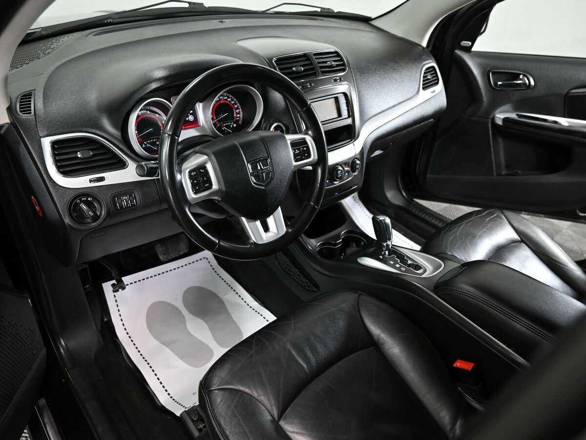 Dodge Journey с пробегом — 2011 год. Фото: #4