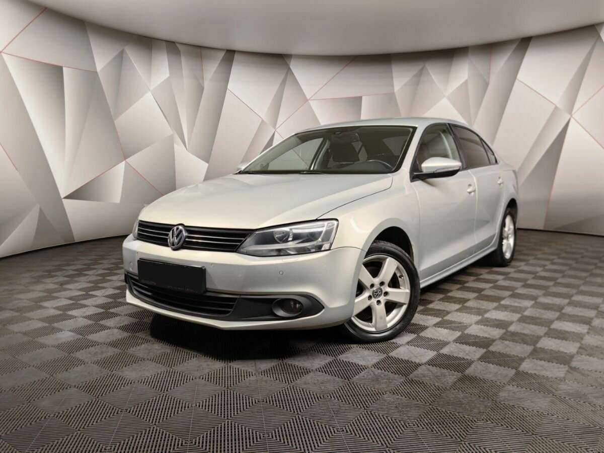 Volkswagen Jetta с пробегом — 2011 год. Фото: #0