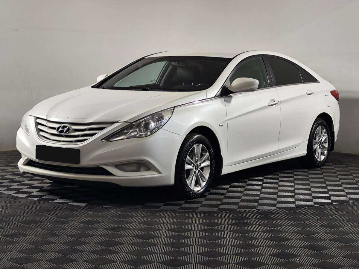Hyundai Sonata с пробегом — 2011 год. Фото: #0