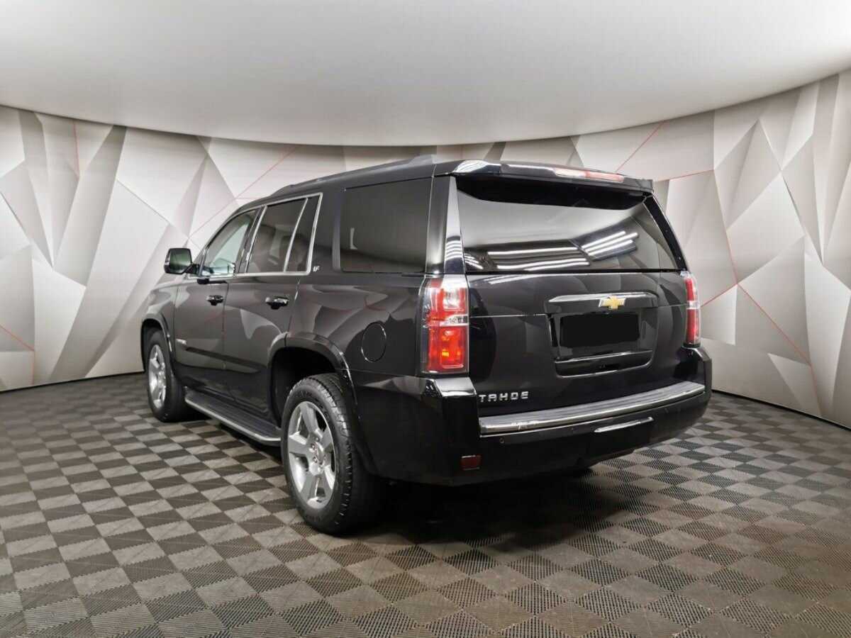 Chevrolet Tahoe с пробегом — 2017 год. Фото: #3
