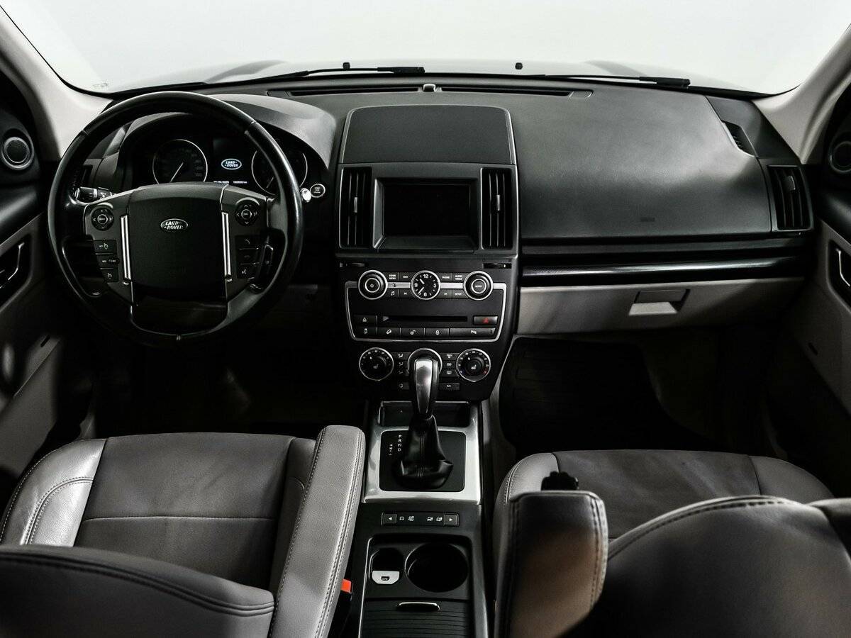 Land Rover Freelander с пробегом — 2014 год. Фото: #10