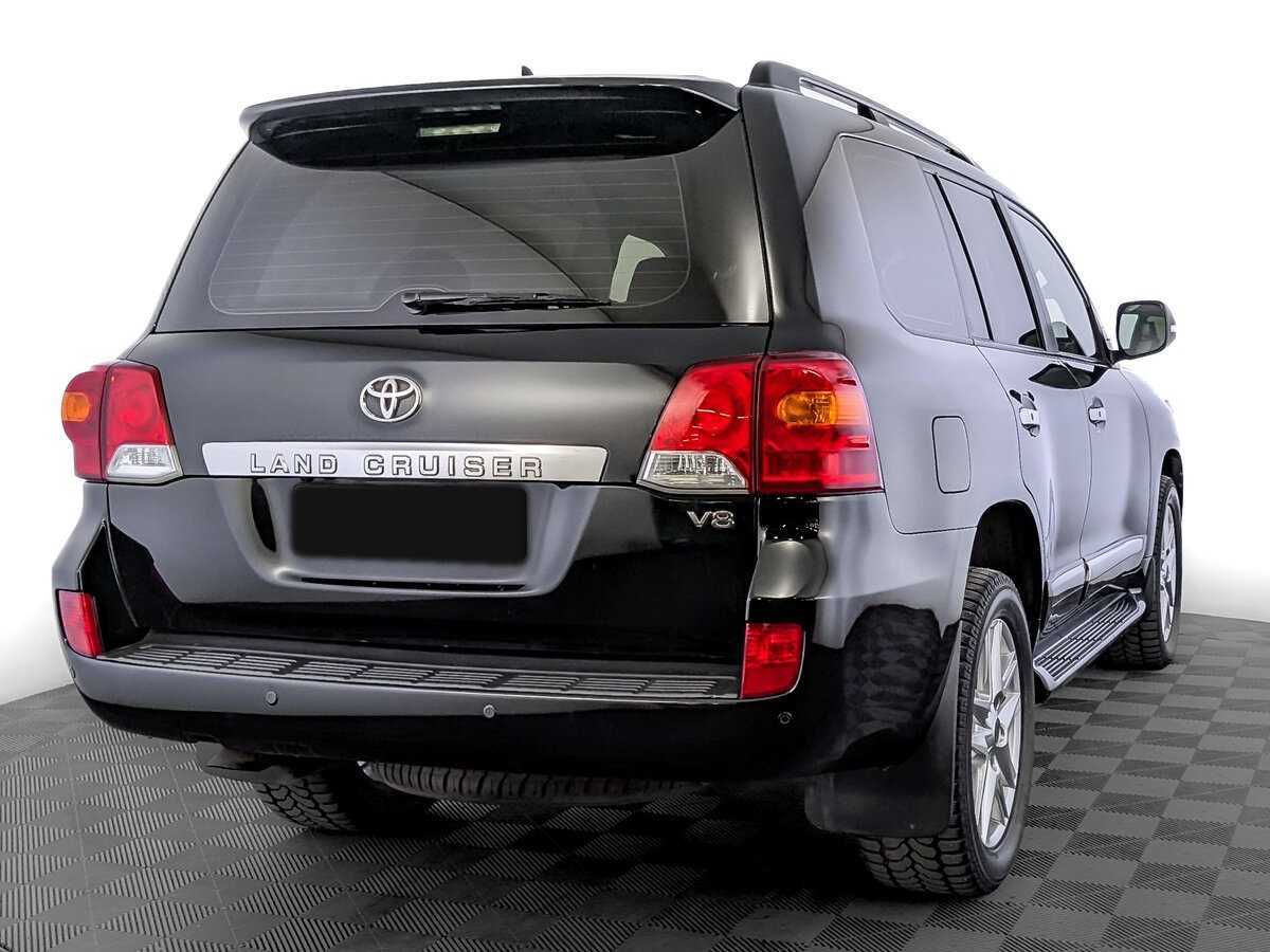 Toyota Land Cruiser с пробегом — 2015 год. Фото: #4