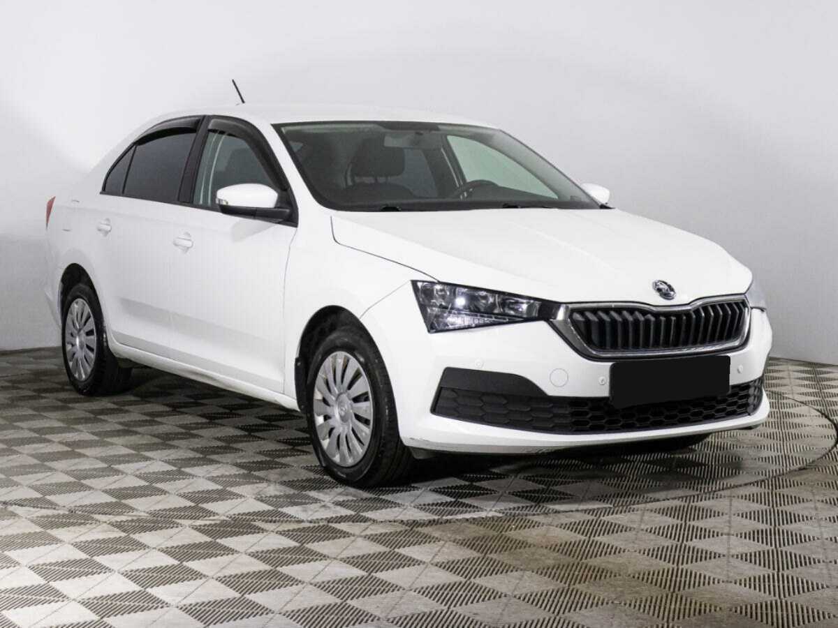 Skoda Rapid с пробегом — 2021 год. Фото: #2