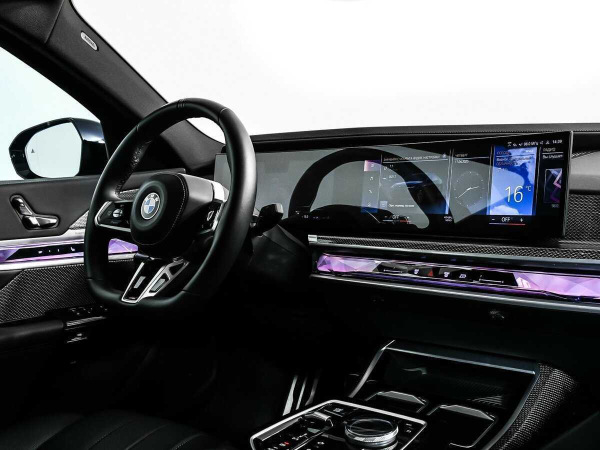 BMW 7 серии с пробегом — 2023 год. Фото: #8