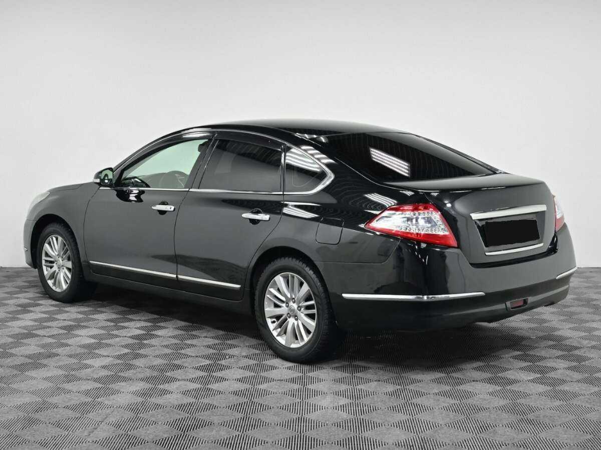 Nissan Teana с пробегом — 2011 год. Фото: #3