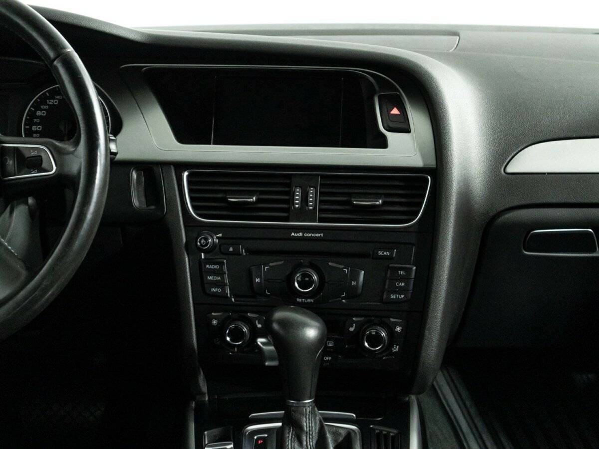 Audi A4 с пробегом — 2011 год. Фото: #13