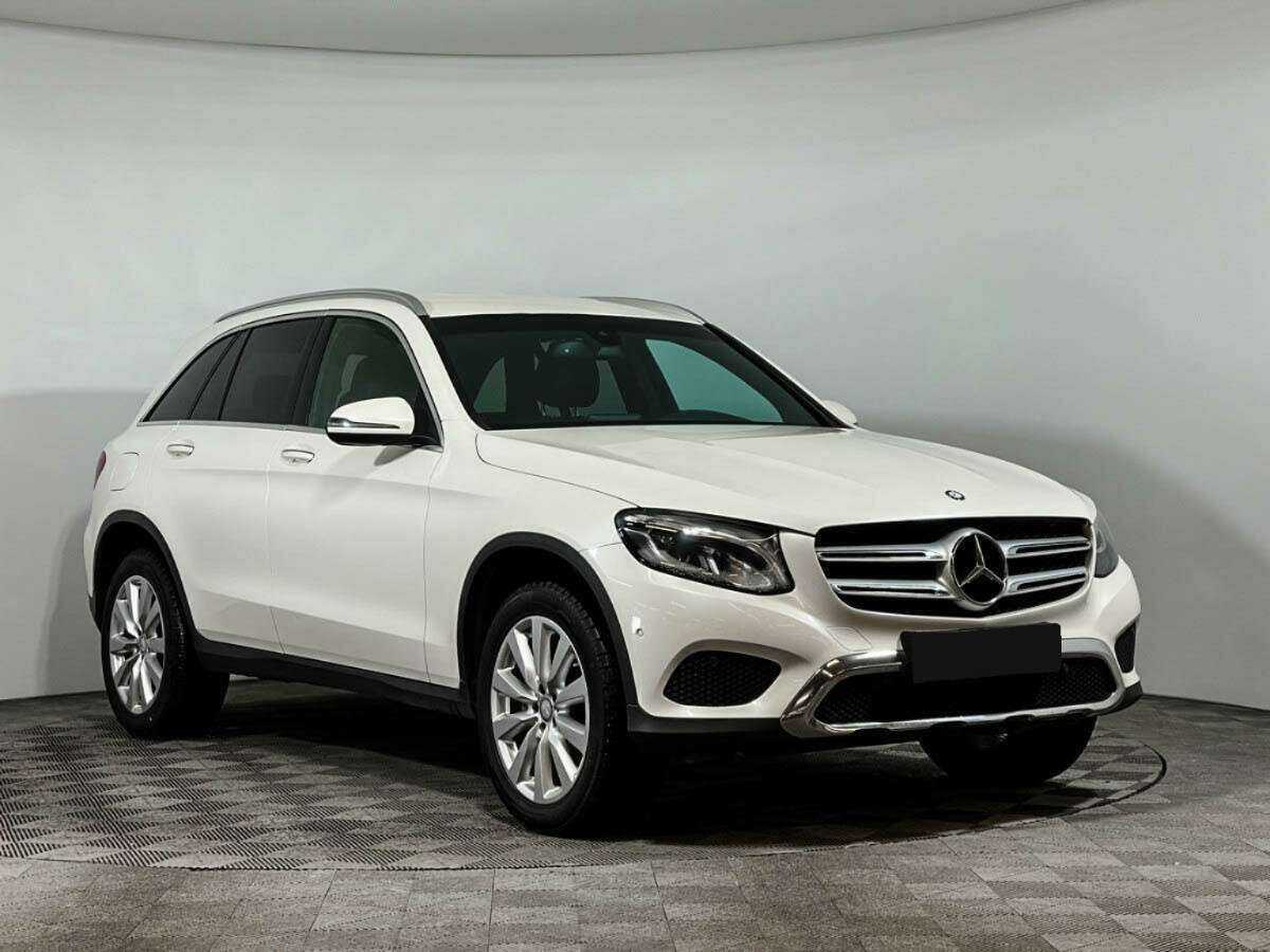Mercedes-Benz GLC с пробегом — 2016 год. Фото: #2