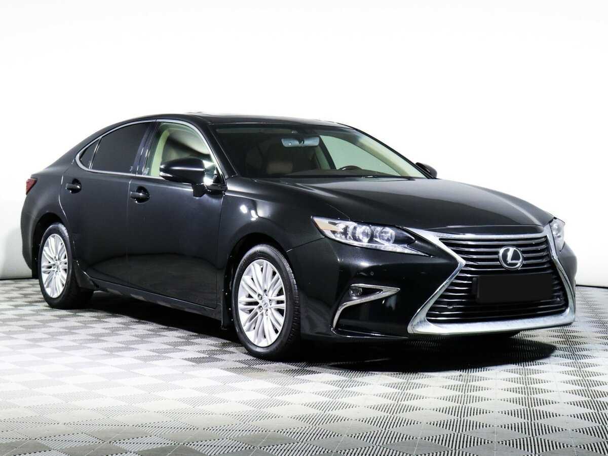 Lexus ES с пробегом — 2017 год. Фото: #2